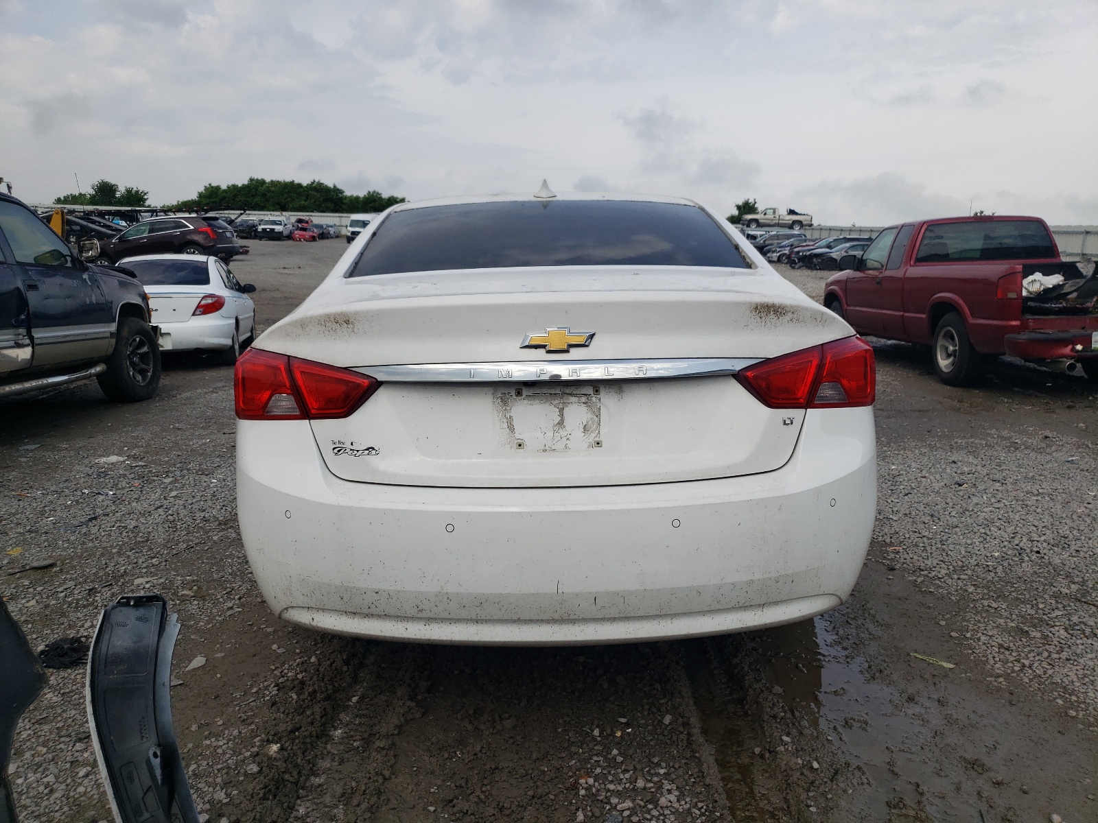 1G1115SL4FU103325 2015 Chevrolet Impala Lt