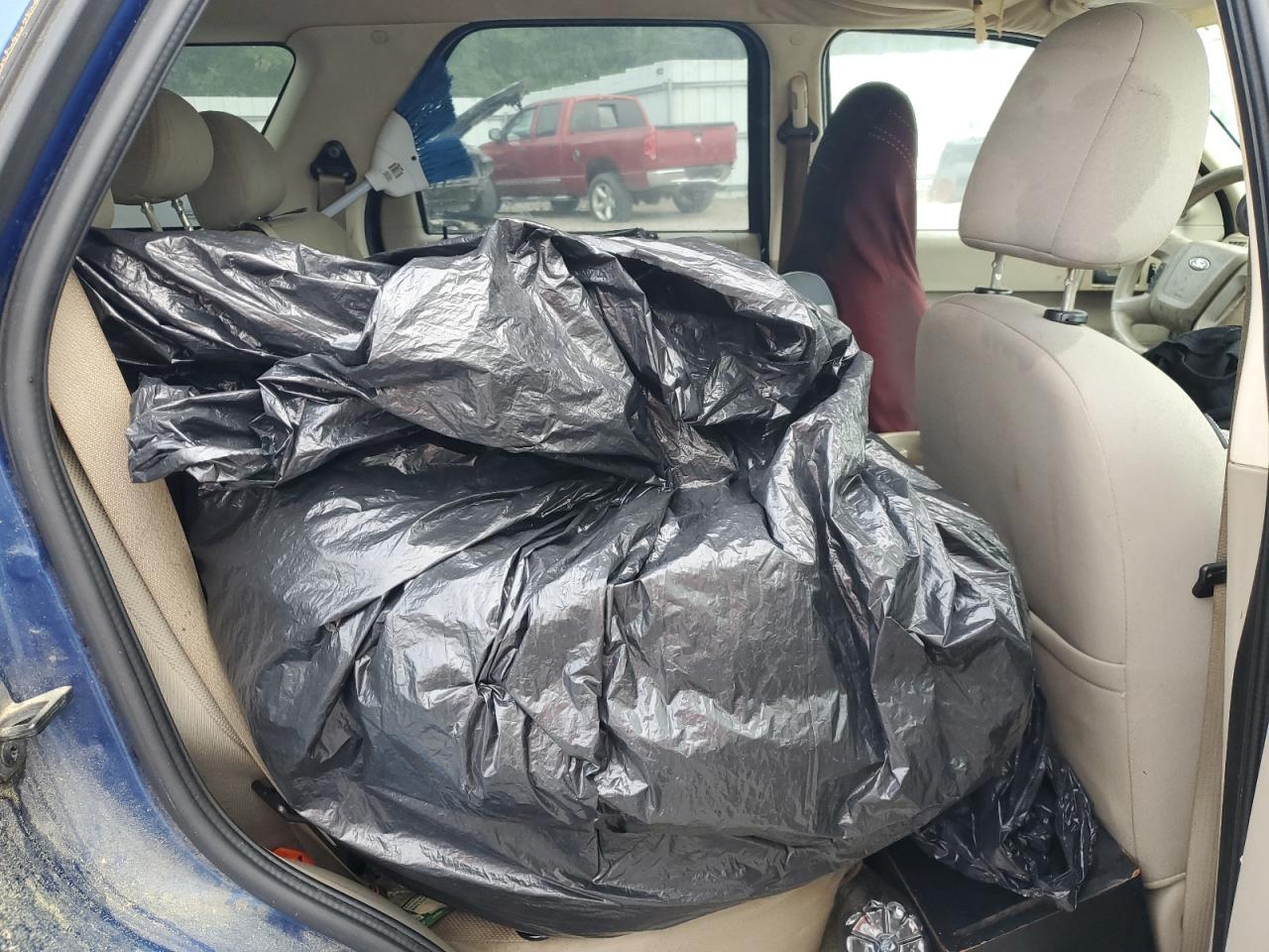 2008 Ford Escape Xlt VIN: 1FMCU03198KC06161 Lot: 52162244