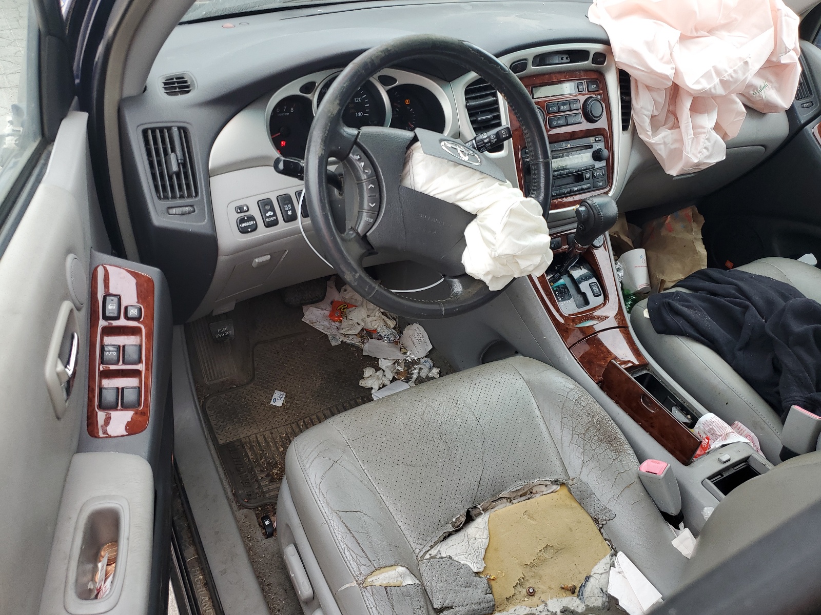 JTEEP21A040063265 2004 Toyota Highlander