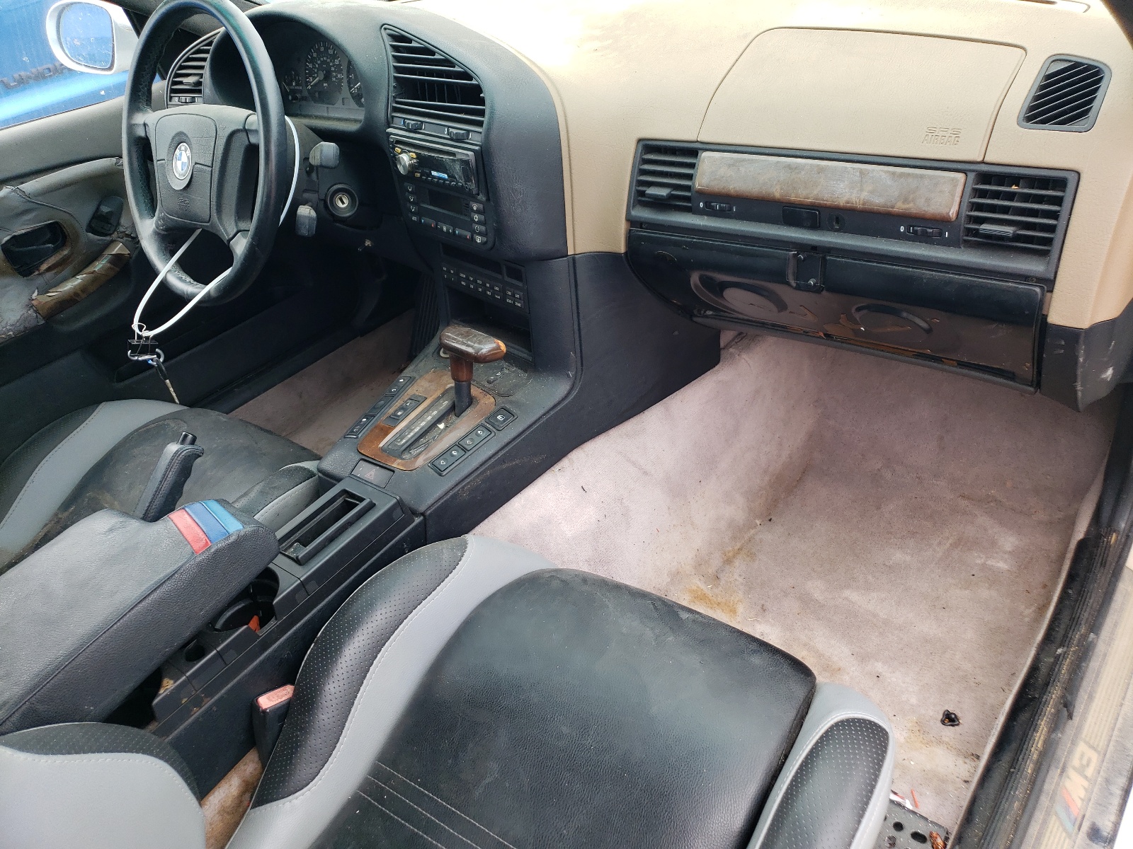 WBACD4323TAV43229 1996 BMW 328 I Automatic