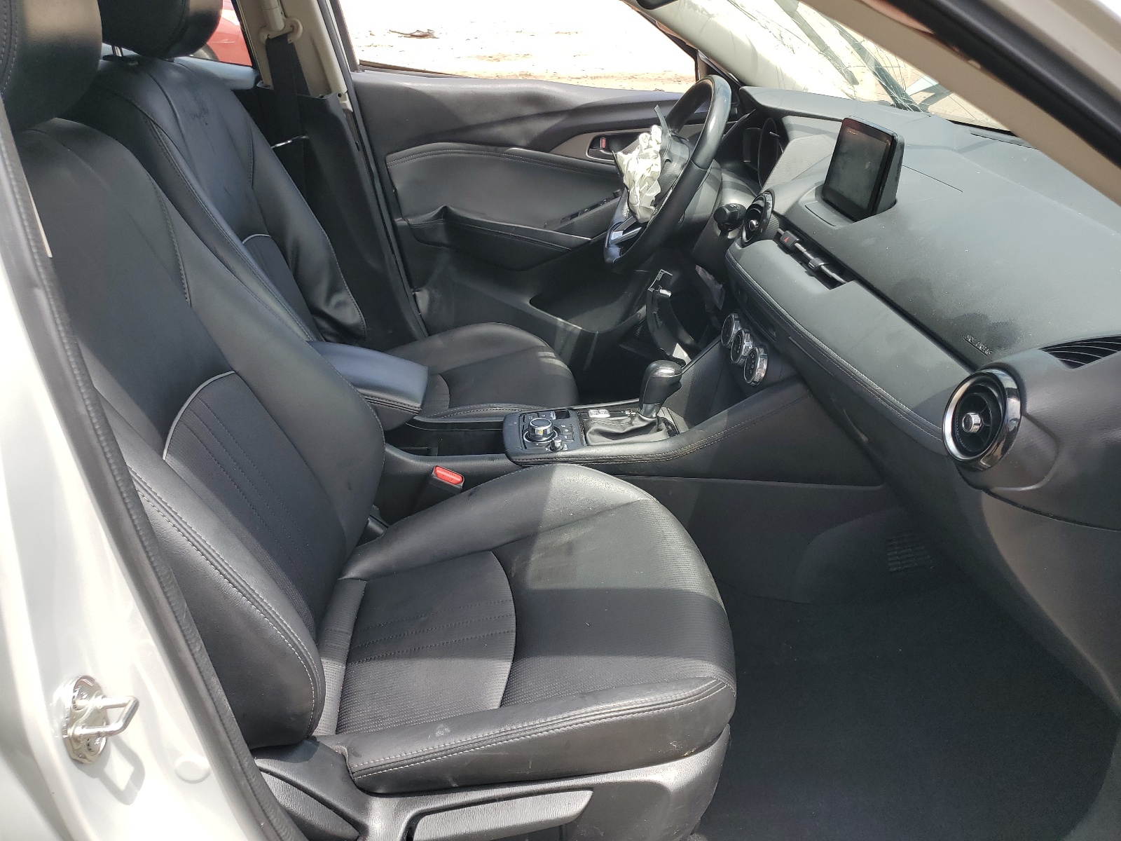 JM1DKDC76K1416319 2019 Mazda Cx-3 Touring