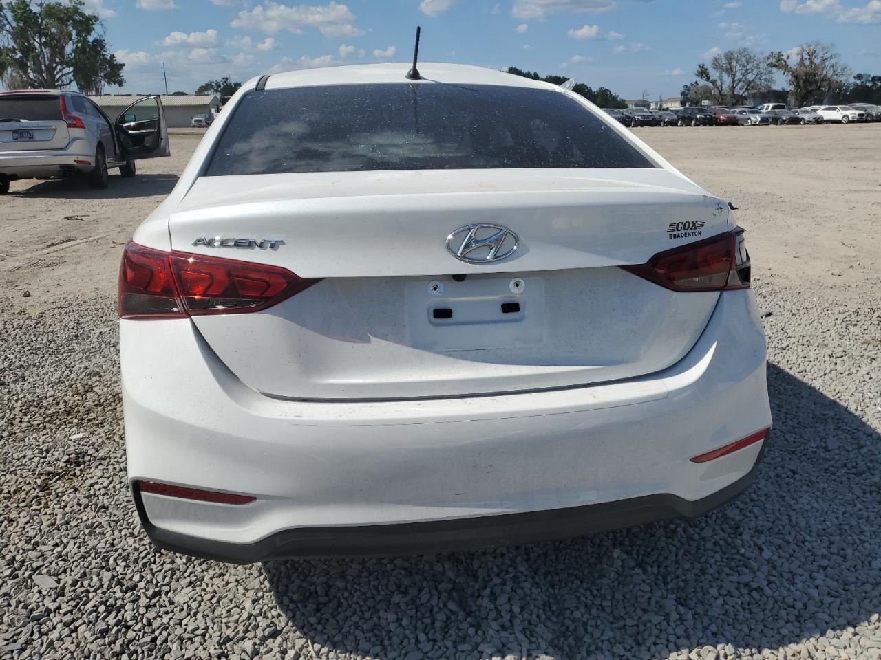 2022 Hyundai Accent Se VIN: 3KPC24A61NE186423 Lot: 53497304