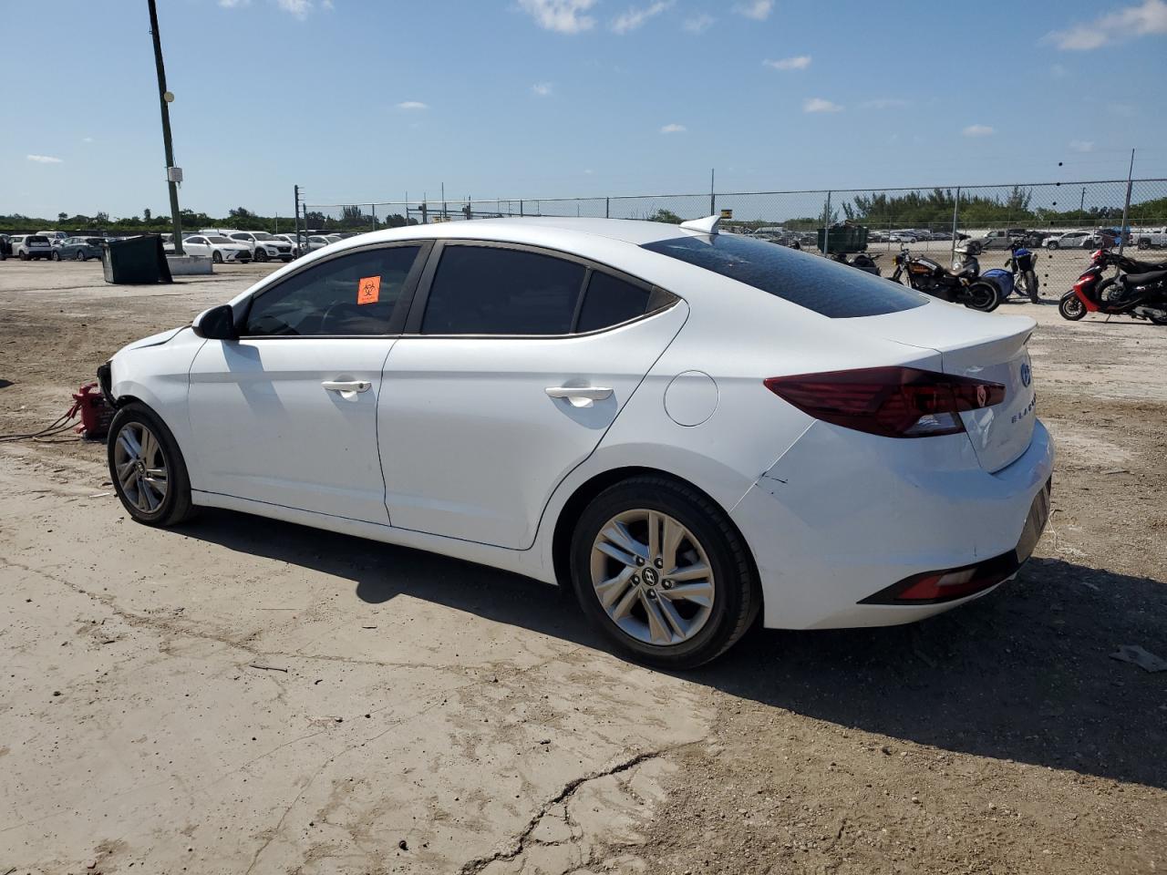 5NPD84LF9KH421285 2019 HYUNDAI ELANTRA - Image 2