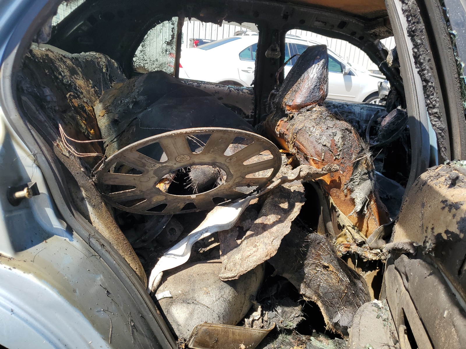 2FAFP73W73X152707 2003 Ford Crown Victoria