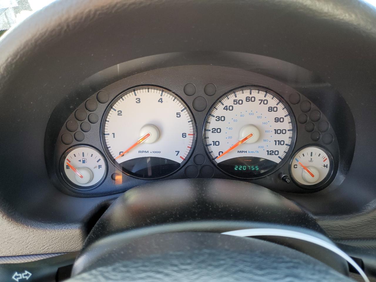 1J4GL48K03W597665 2003 Jeep Liberty Sport