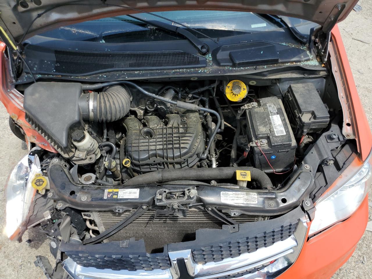 2015 Dodge Grand Caravan Se VIN: 2C4RDGBG2FR724916 Lot: 74454564