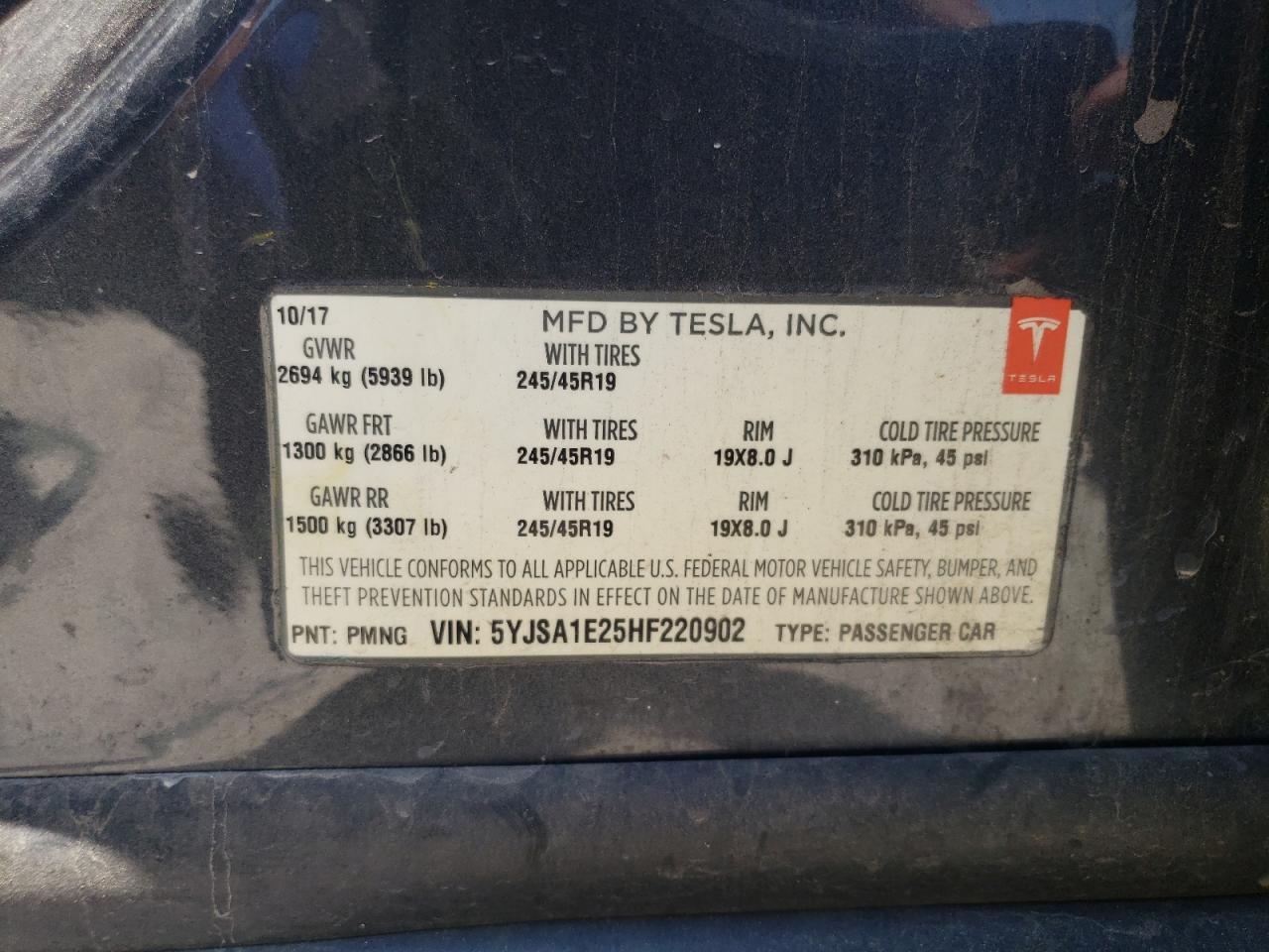 5YJSA1E25HF220902 2017 Tesla Model S