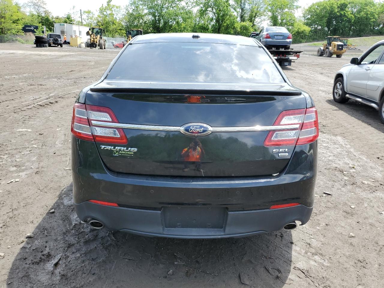 1FAHP2H89FG128473 2015 Ford Taurus Sel