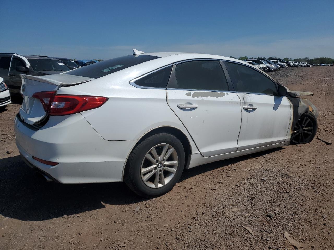 2015 Hyundai Sonata - Image 3