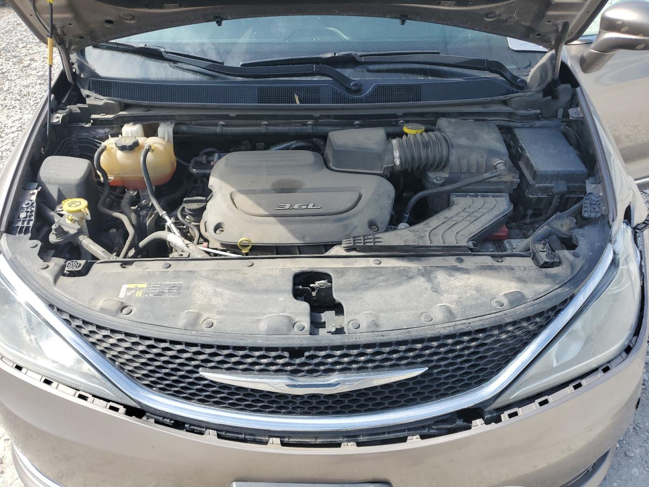 2017 Chrysler Pacifica Touring L VIN: 2C4RC1BG6HR788301 Lot: 56608164