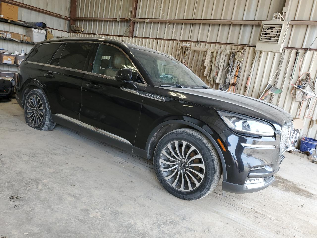 VIN 5LM5J7WC2LGL28425 2020 LINCOLN AVIATOR no.4