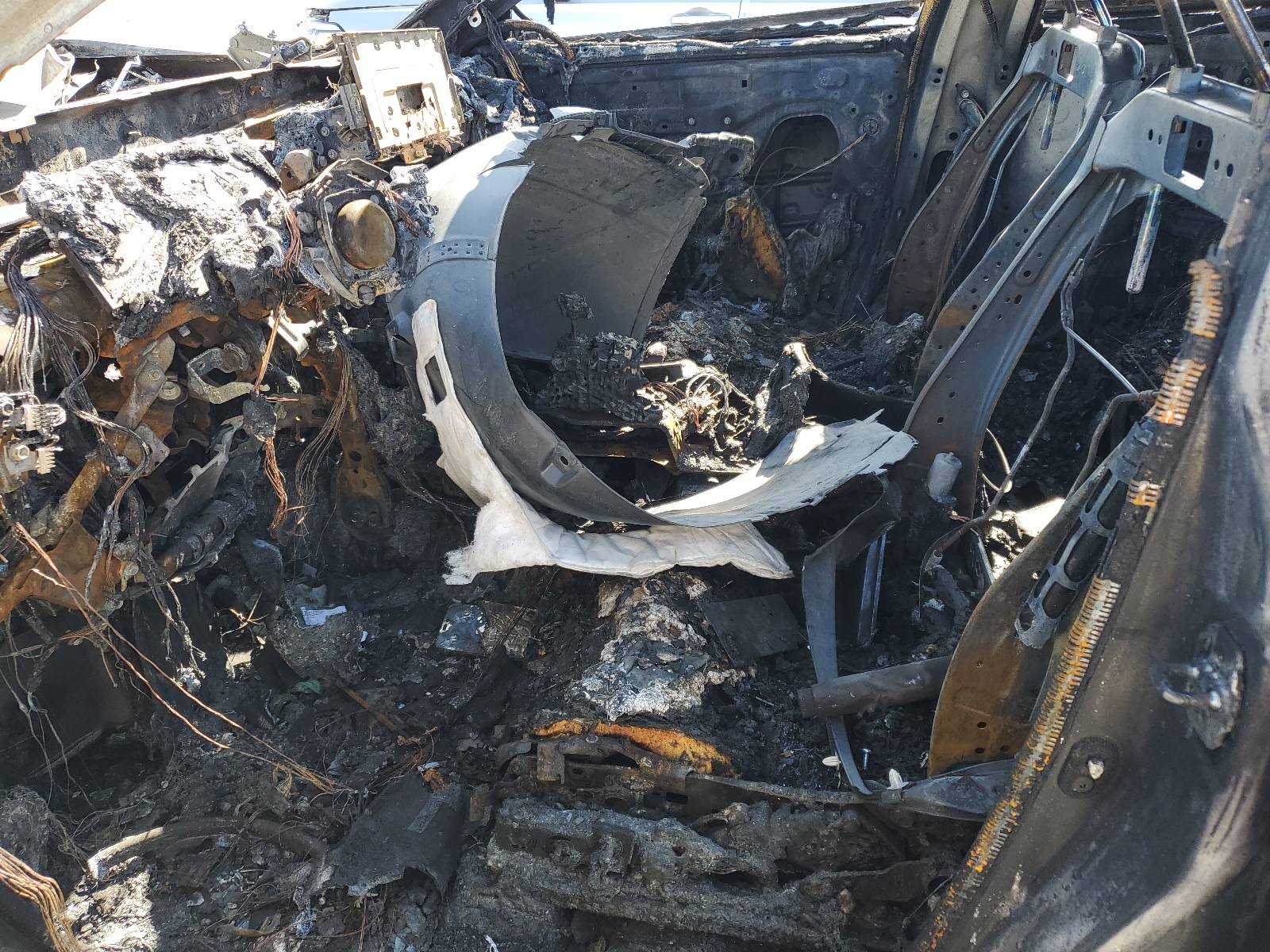 JTDAAAAF2P3001900 2023 Toyota Crown Xle