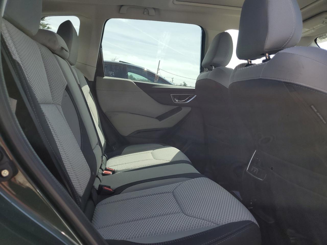 2024 Subaru Forester Premium VIN: JF2SKADC8RH413894 Lot: 66009394