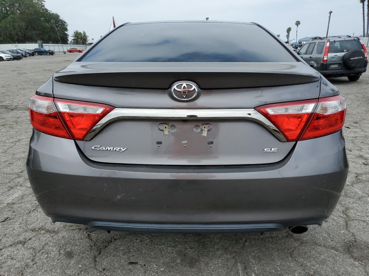 4T1BF1FK8GU576231 2016 Toyota Camry Le