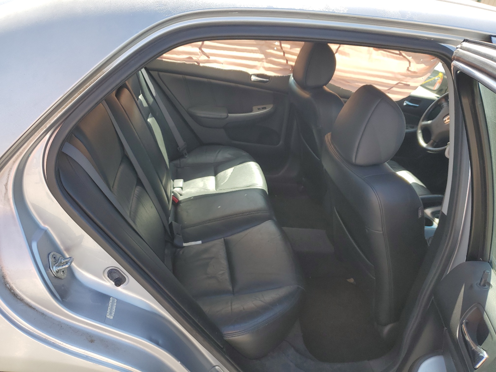 JHMCM56864C011521 2004 Honda Accord Ex