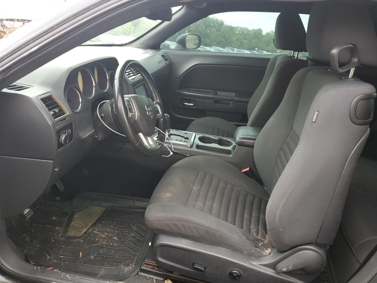 2012 Dodge Challenger - Image 7
