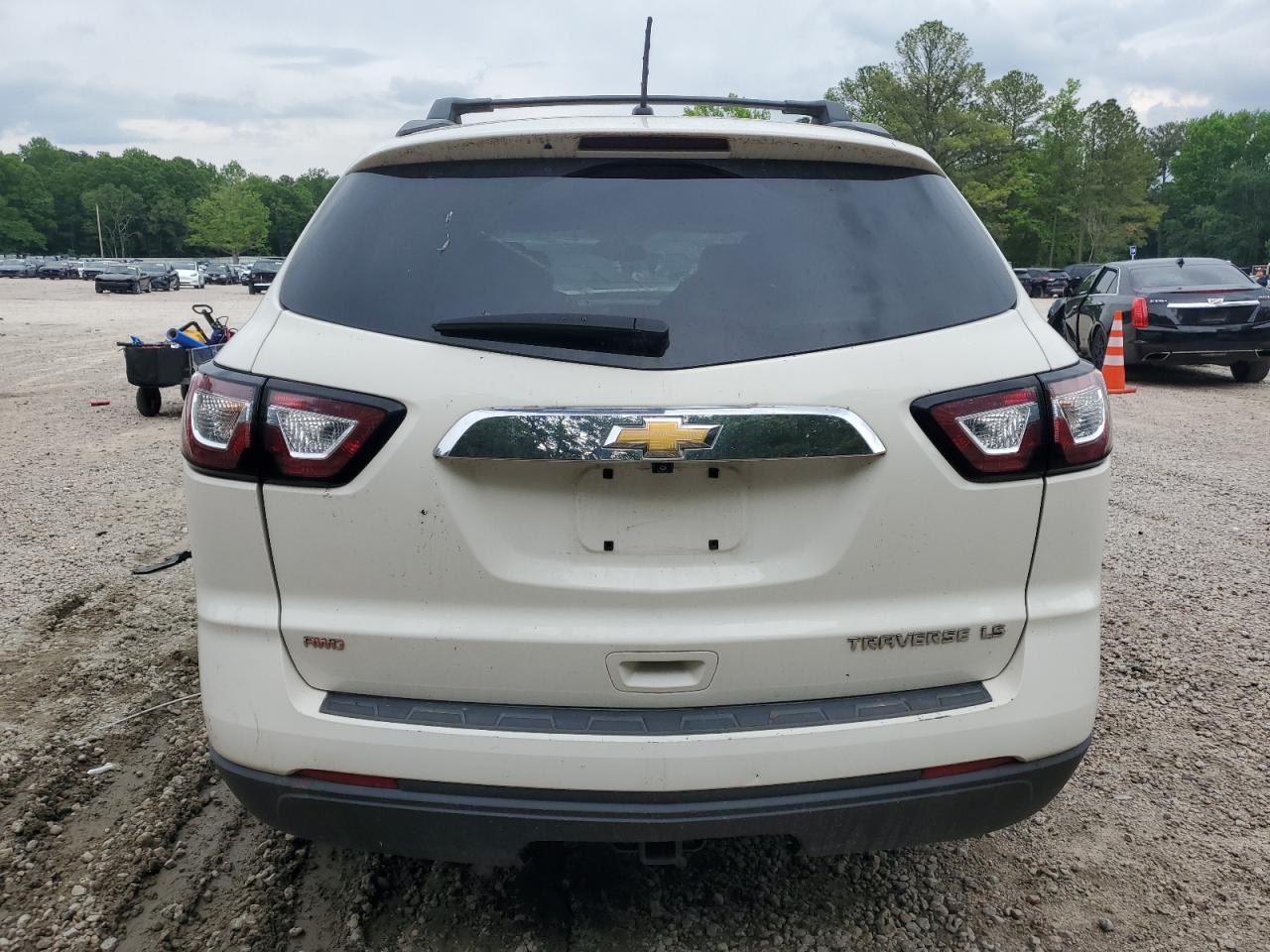 1GNKVFKD6EJ180316 2014 Chevrolet Traverse Ls