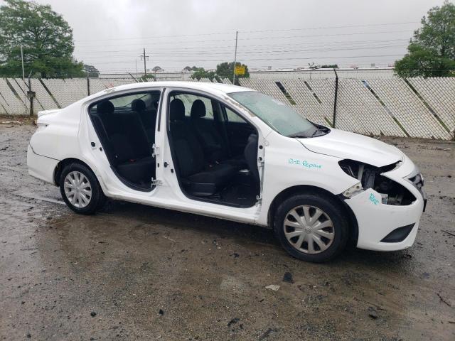  NISSAN VERSA 2018 White