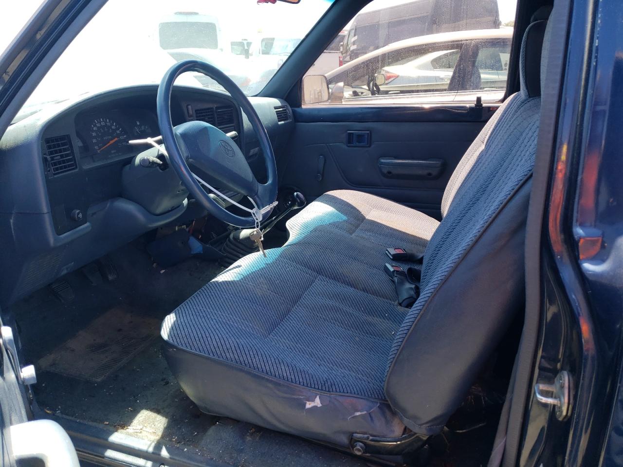 1994 Toyota Pickup 1/2 Ton Short Wheelbase Stb VIN: 4TARN81A5RZ260932 Lot: 56910564