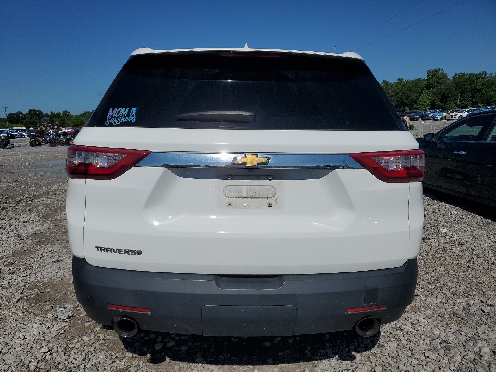 1GNERFKW2JJ141669 2018 Chevrolet Traverse Ls