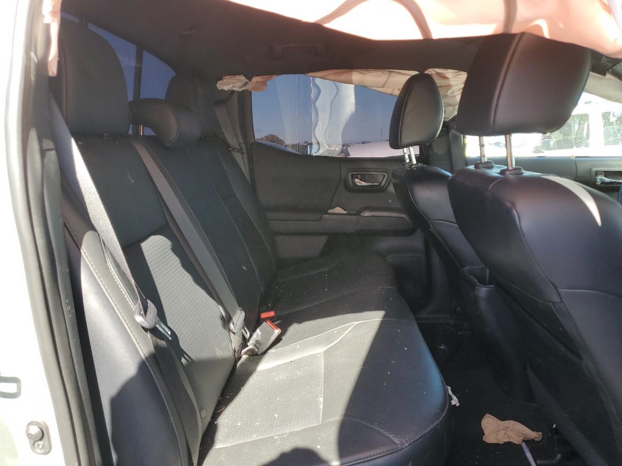 2022 Toyota Tacoma Double Cab VIN: 3TYCZ5AN0NT053588 Lot: 53881324