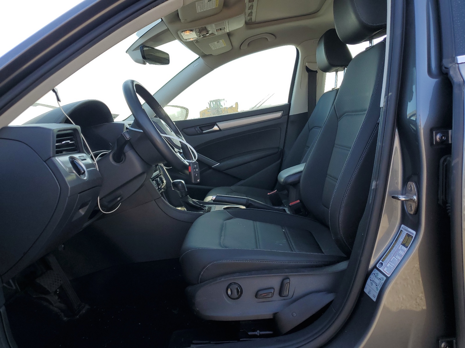 1VWSA7A38NC006185 2022 Volkswagen Passat Se