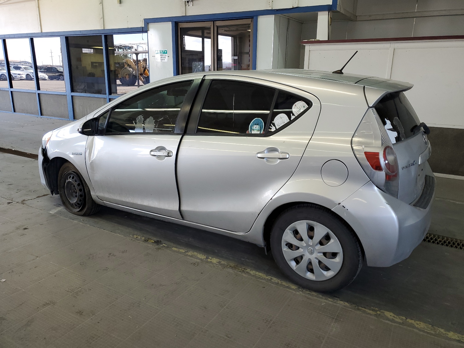 2014 Toyota Prius C vin: JTDKDTB31E1562321