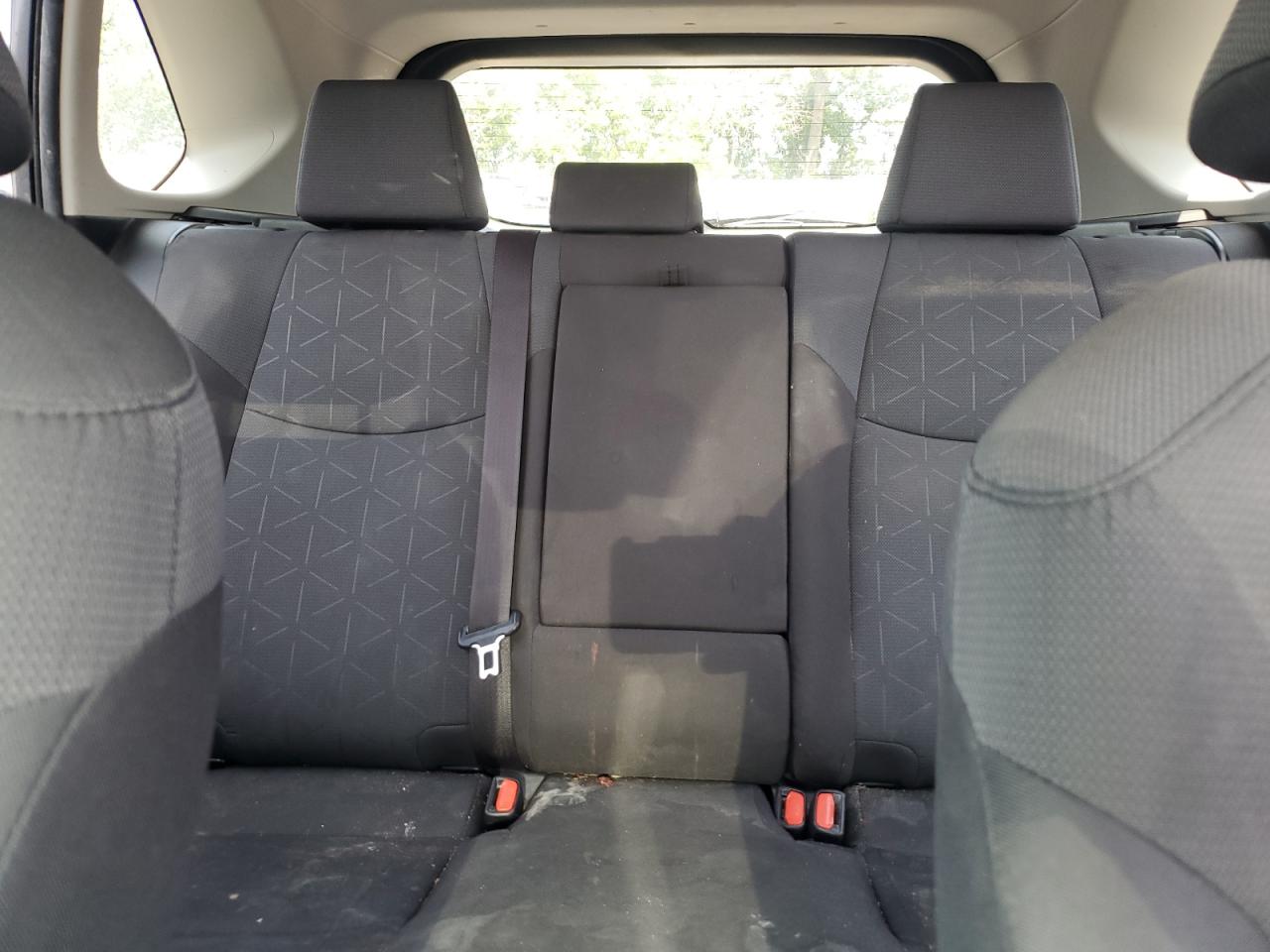 JTMW1RFV6KJ004663 2019 Toyota Rav4 Xle