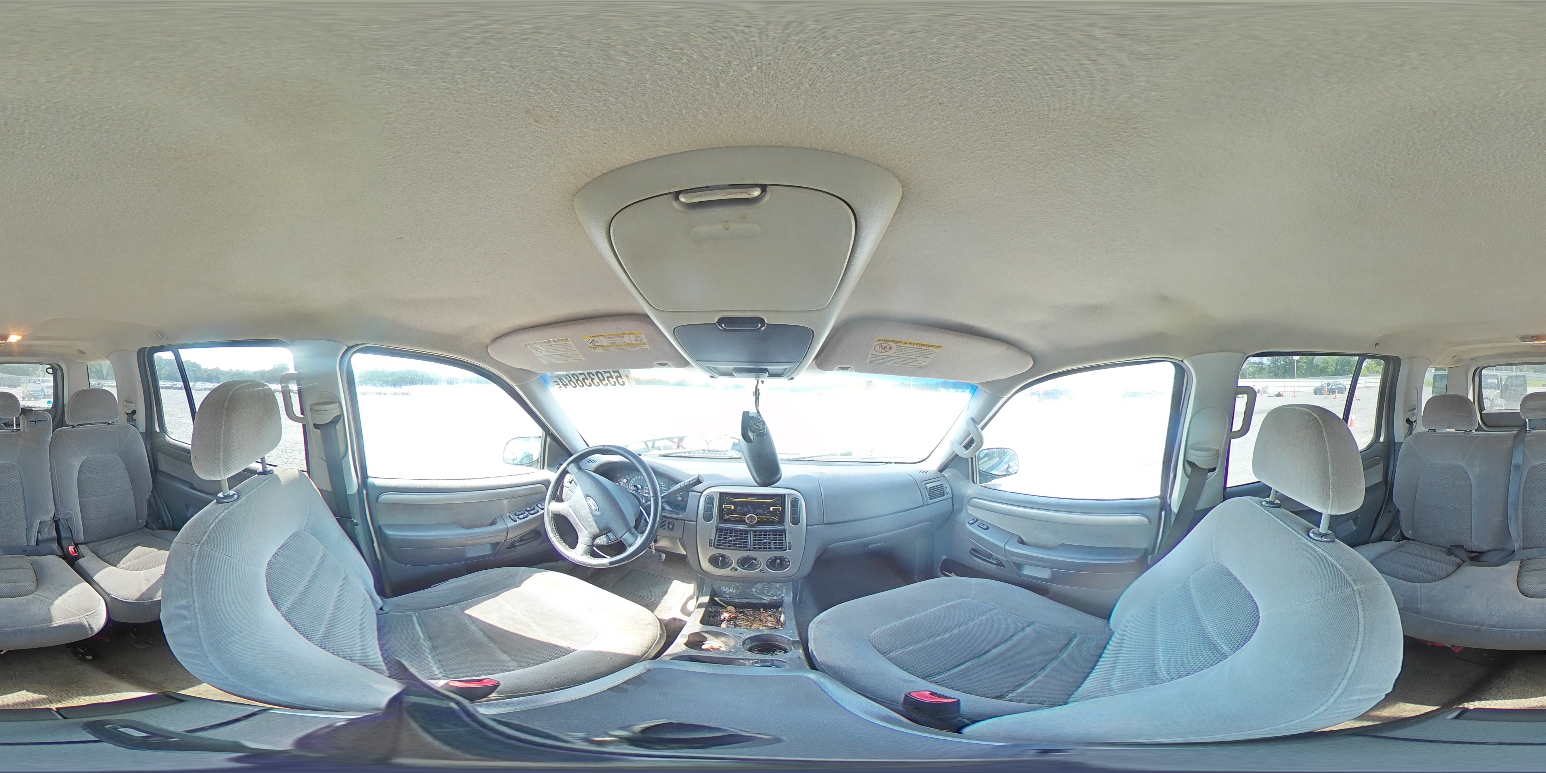 2004 Ford Explorer Xlt VIN: 1FMZU63K24UB09243 Lot: 55935884