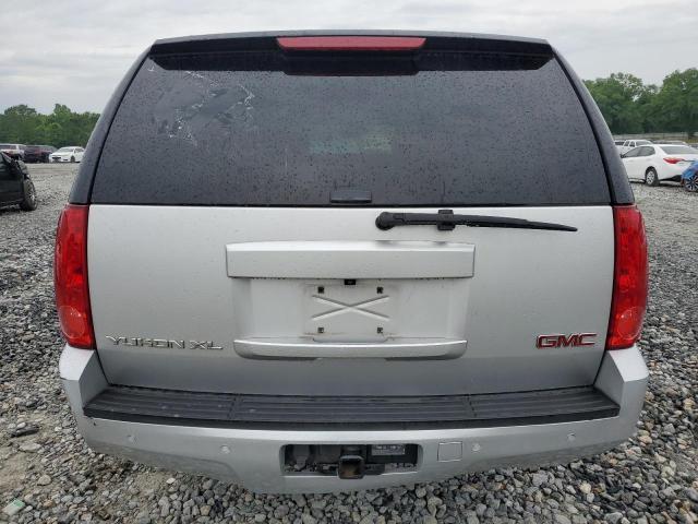  GMC YUKON 2014 Srebrny
