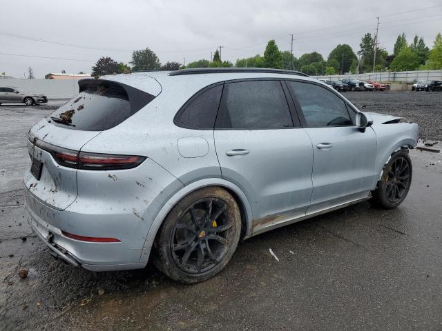  PORSCHE CAYENNE 2019 Серебристый