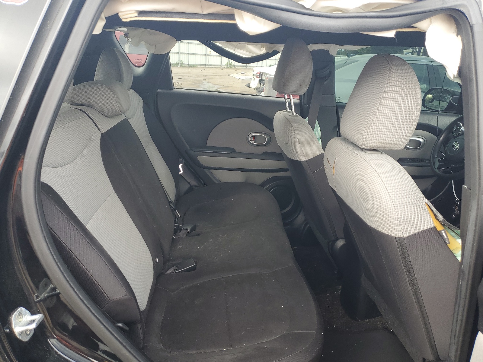 KNDJN2A21F7120973 2015 Kia Soul