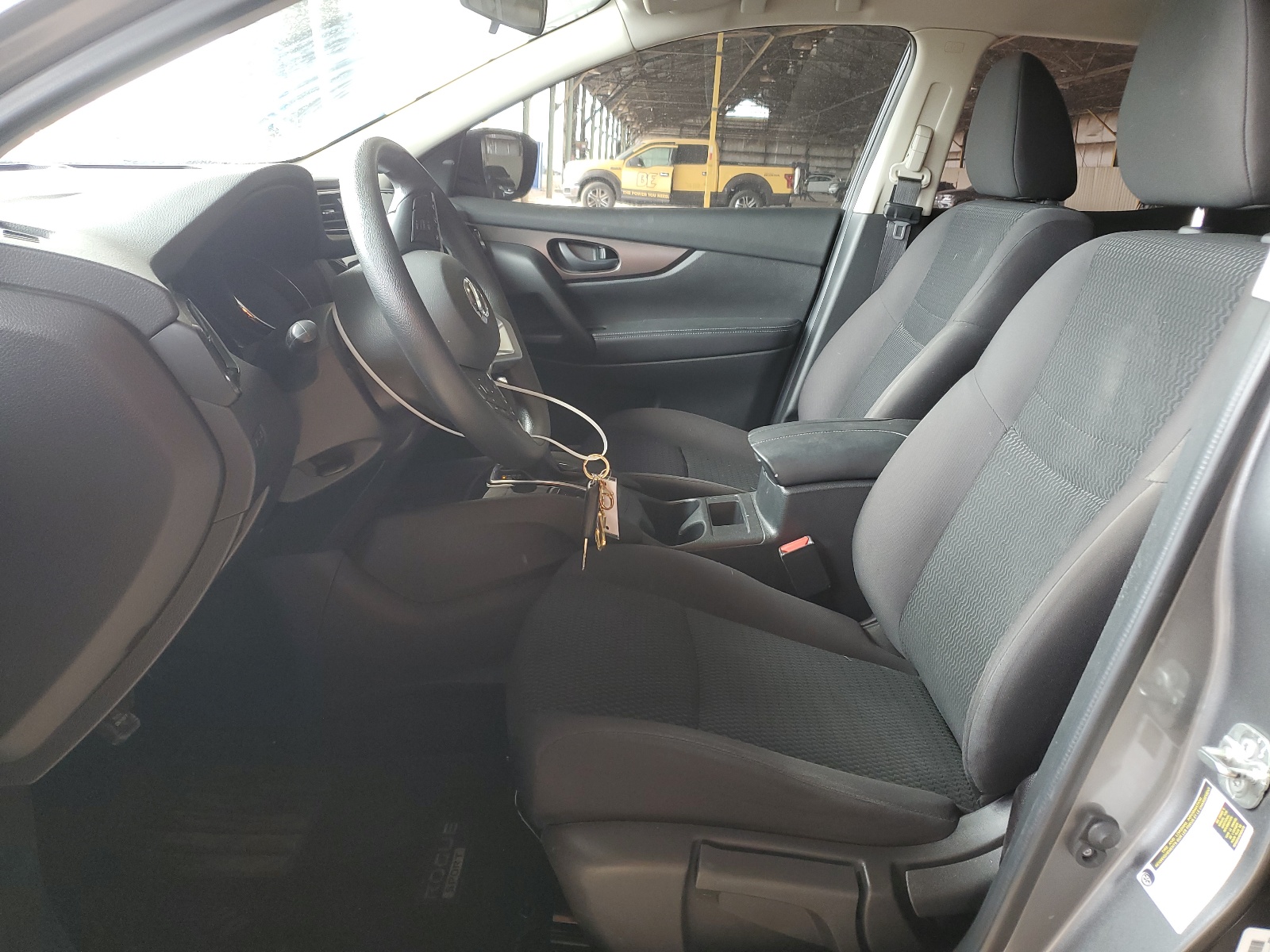 JN1BJ1CP4JW188155 2018 Nissan Rogue Sport S