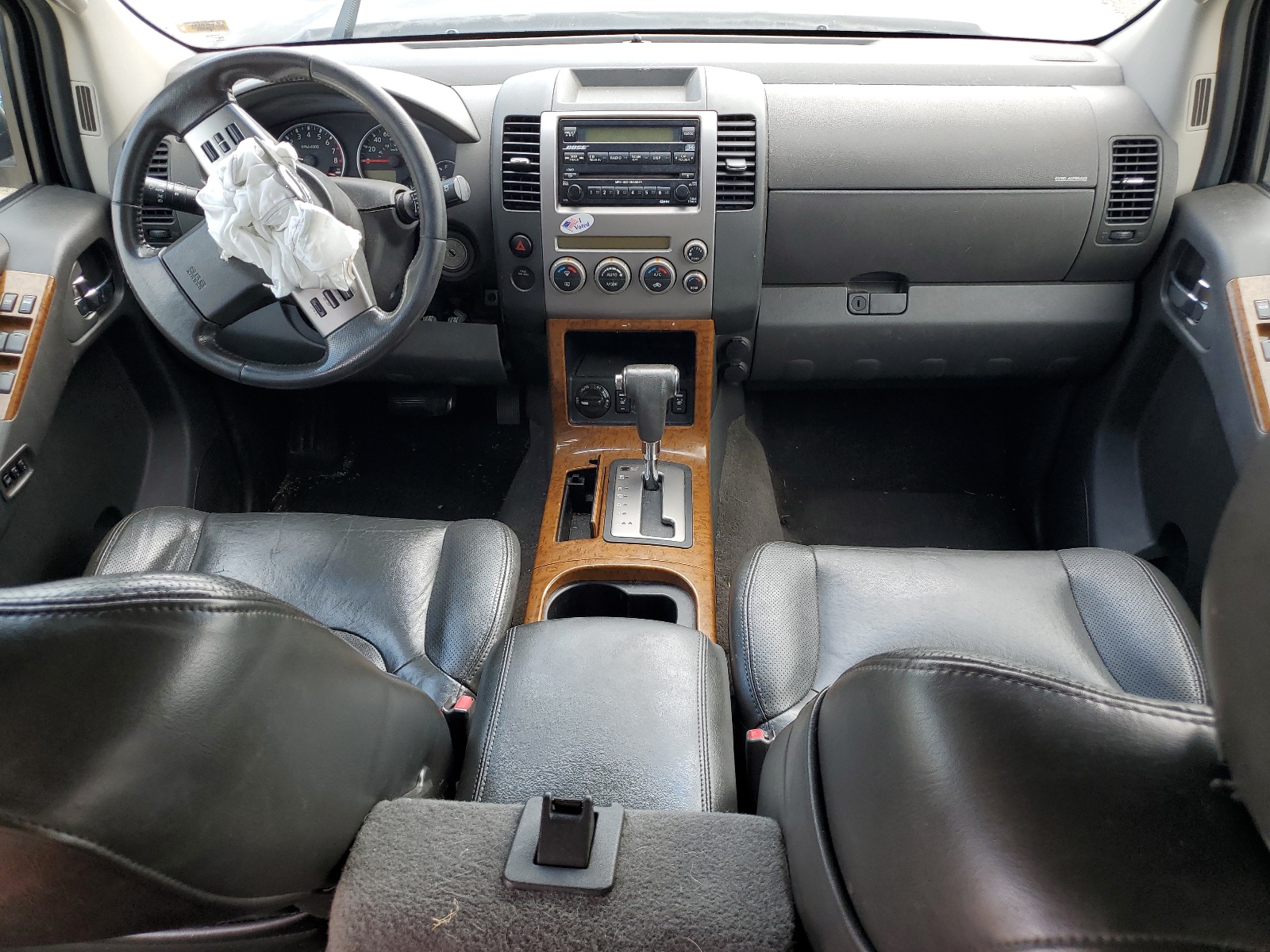 5N1AR18W36C609952 2006 Nissan Pathfinder Le