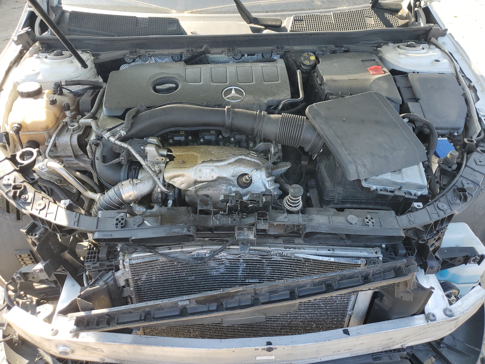 WDD3G4FB2LW038183 2020 Mercedes-Benz A 220 4Matic