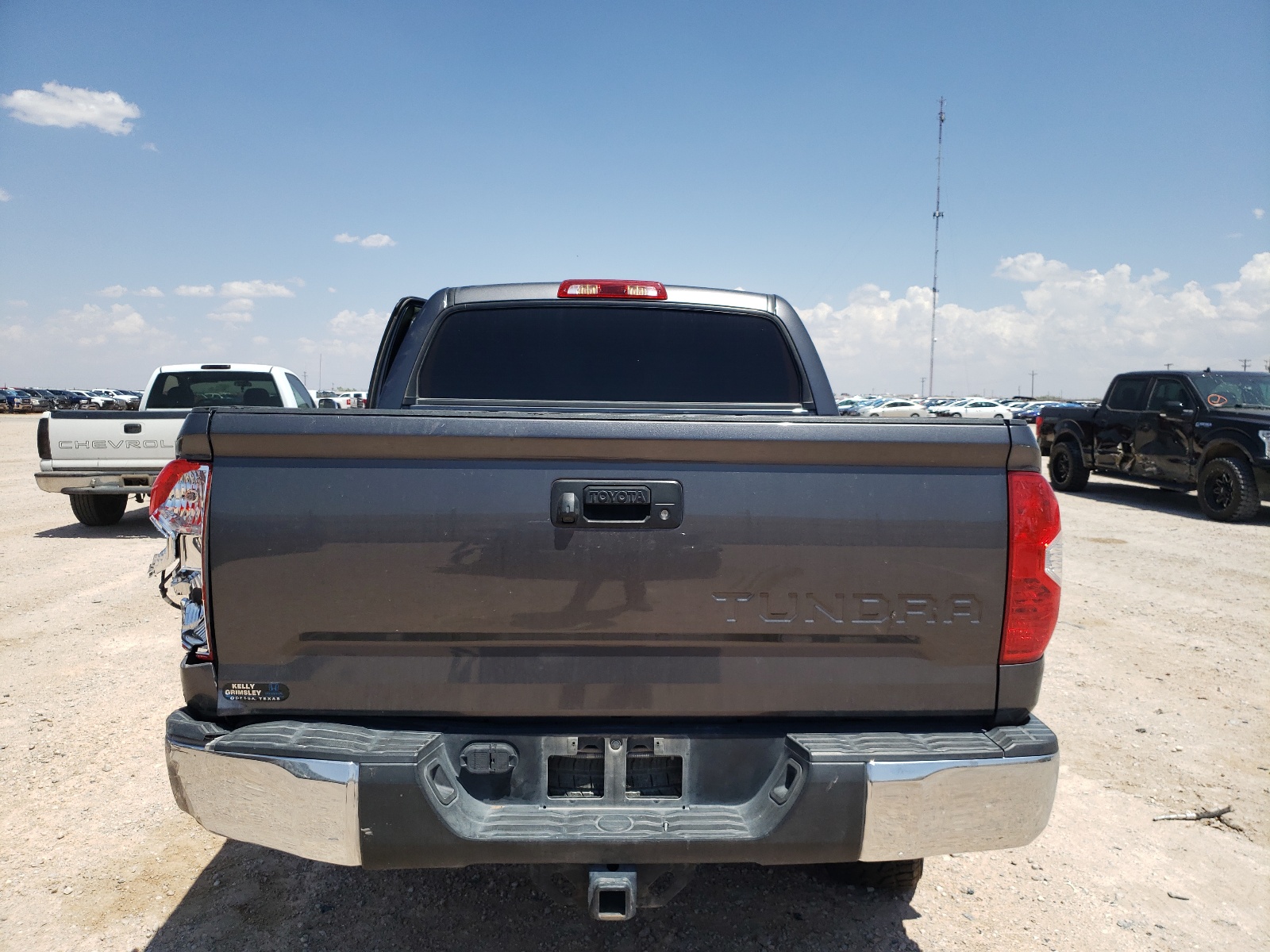 5TFEY5F17KX253628 2019 Toyota Tundra Crewmax Sr5