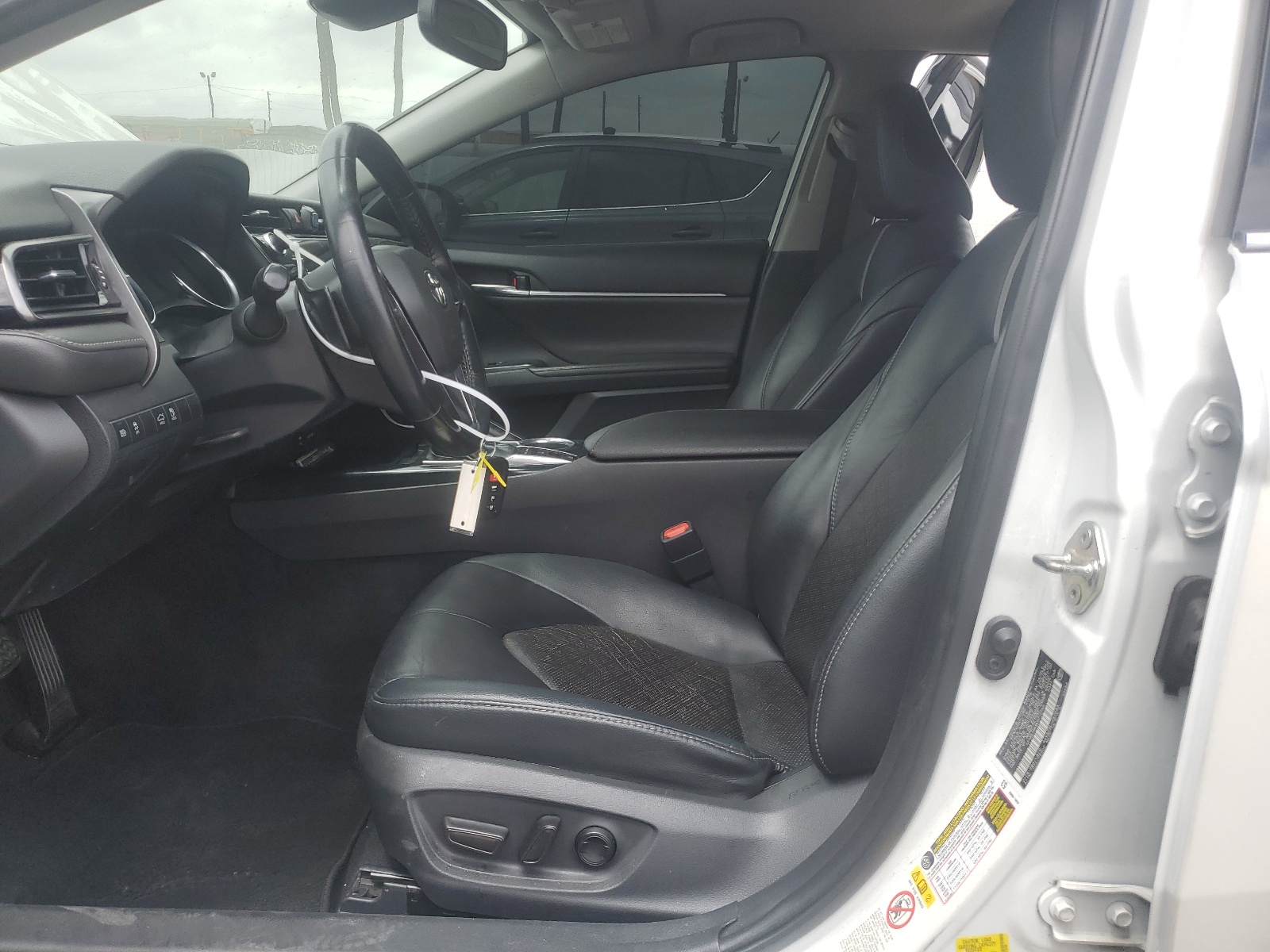 4T1B61HK9KU712744 2019 Toyota Camry Xse