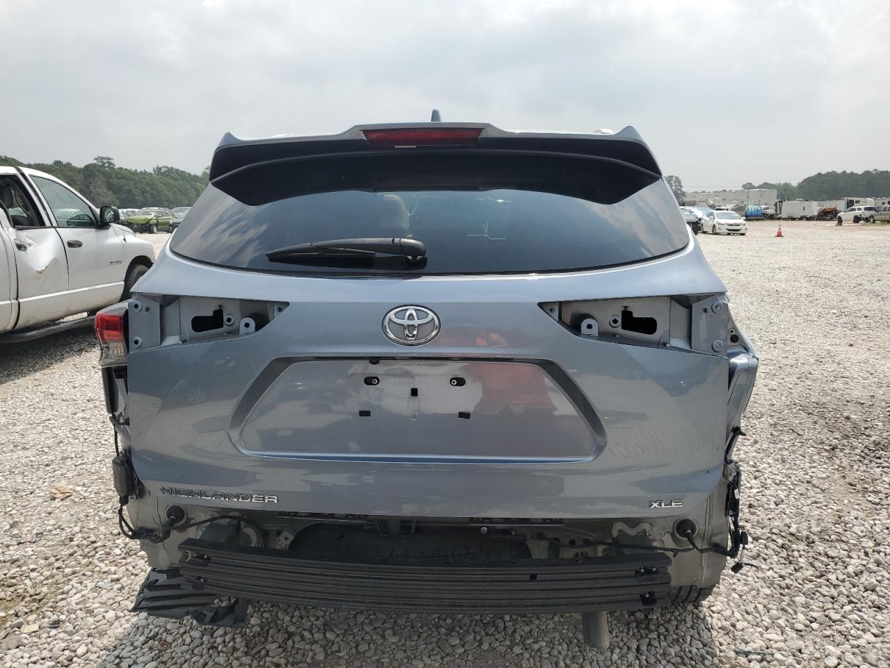 2022 Toyota Highlander Xle VIN: 5TDGZRAH1NS099414 Lot: 55552334