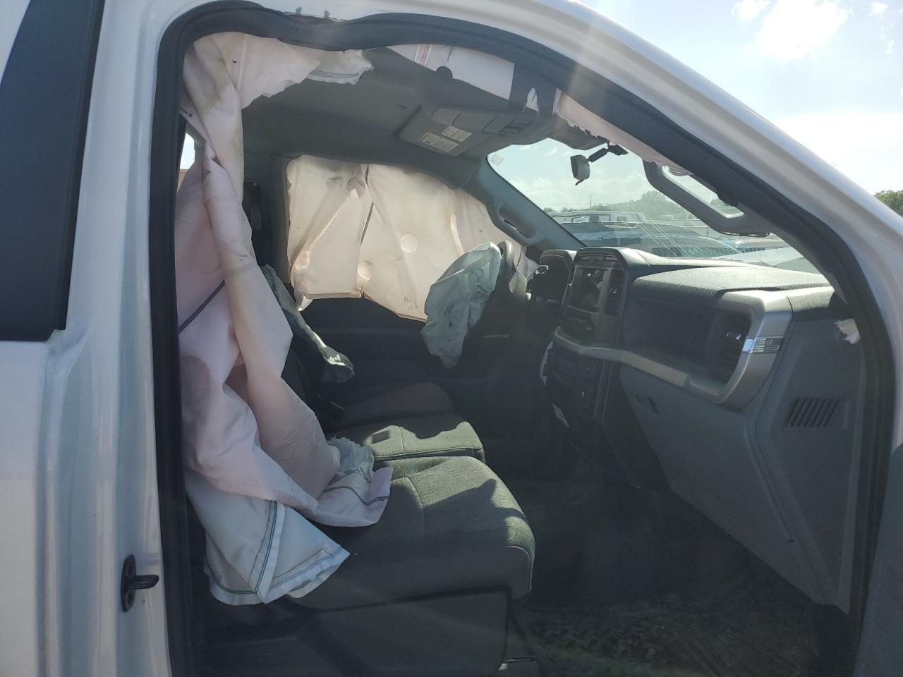 2022 Ford F150 VIN: 1FTMF1C57NKE45649 Lot: 53812854