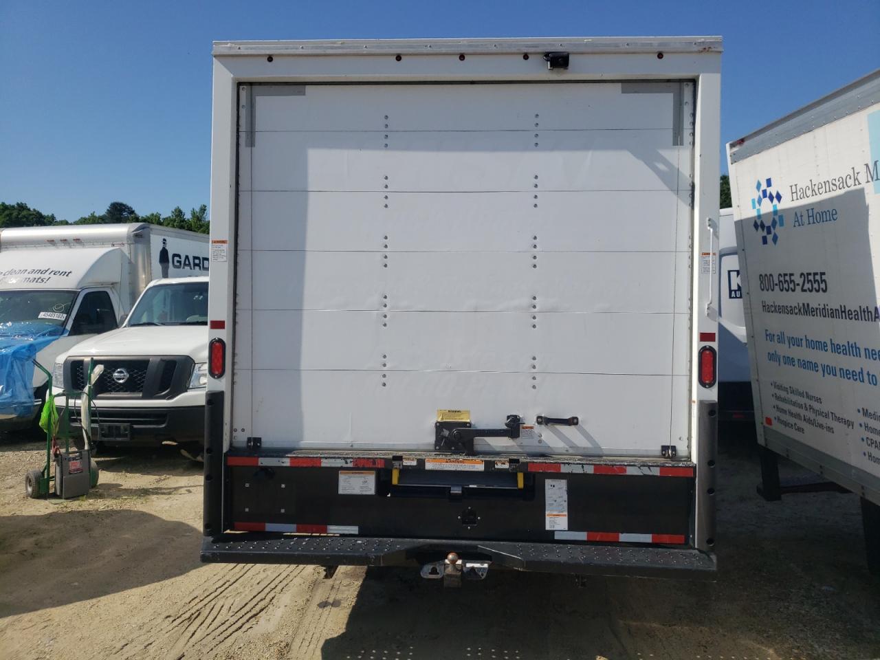 2021 Ford Econoline E350 Super Duty Cutaway Van VIN: 1FDWE3FN5MDC22995 Lot: 55543554