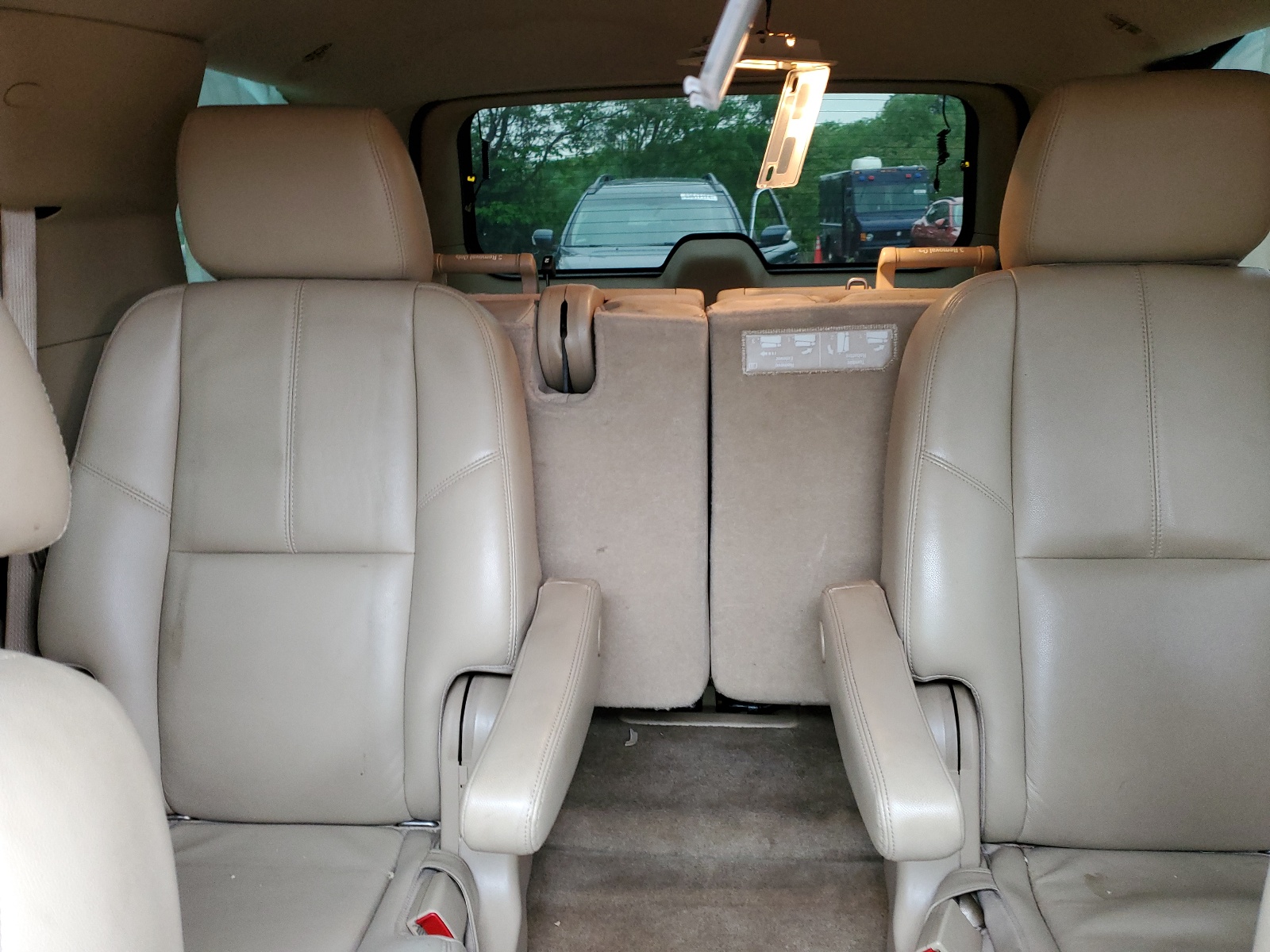 1GNSKBE07DR234295 2013 Chevrolet Tahoe K1500 Lt