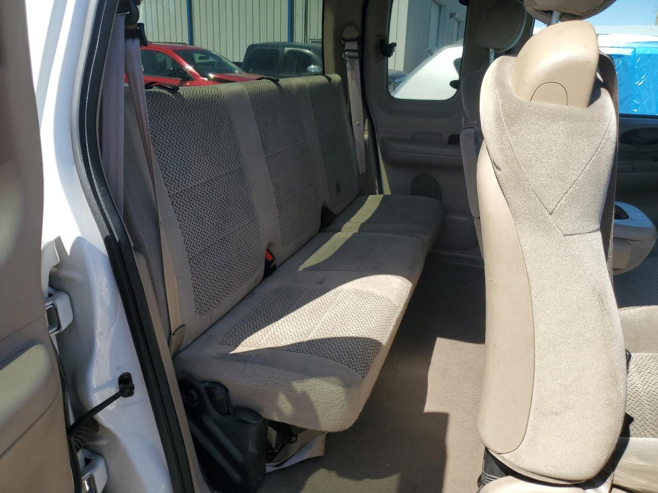 2002 Ford F150 VIN: 1FTRX17W72NA61970 Lot: 53682944