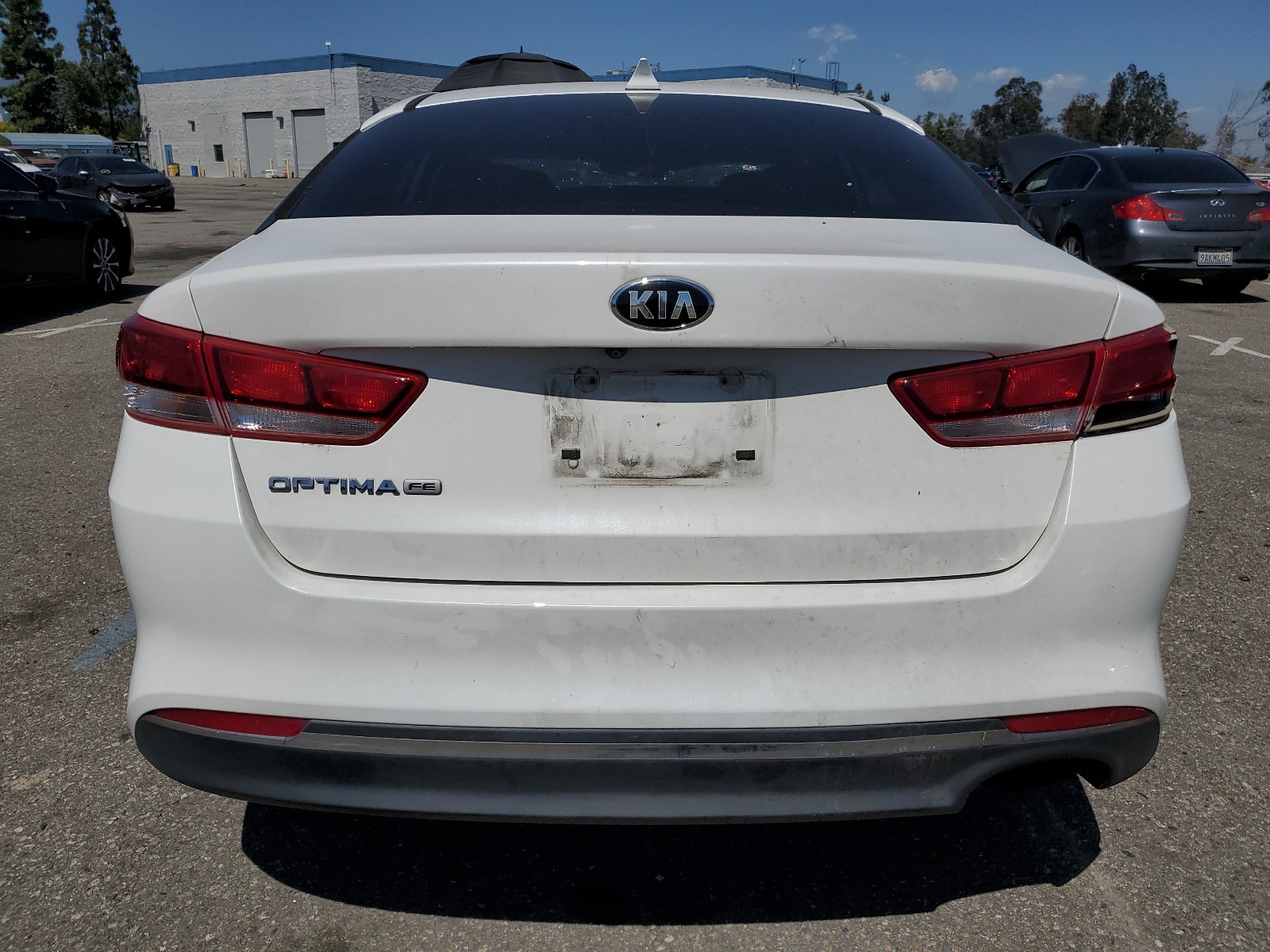 KNAGT4L3XG5104735 2016 Kia Optima Lx