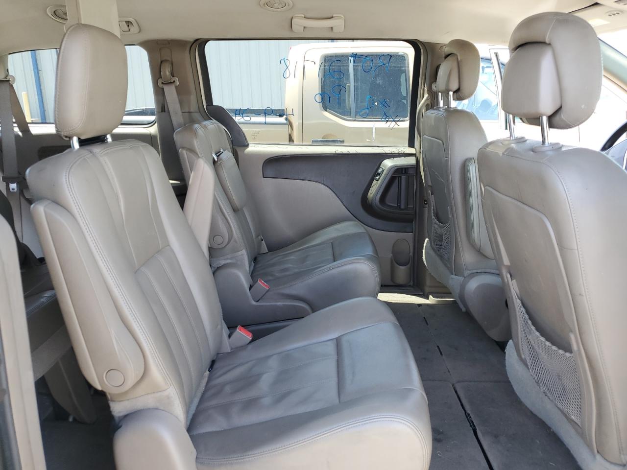 2014 Chrysler Town & Country Touring VIN: 2C4RC1BG0ER172279 Lot: 53661684