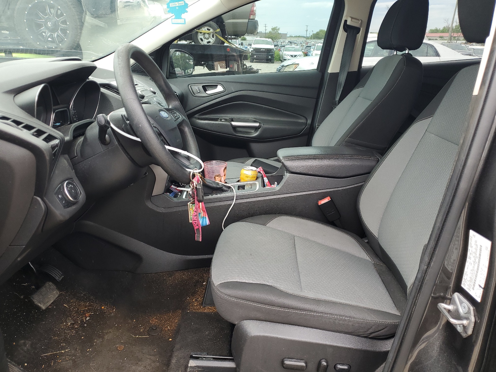 1FMCU9GD5HUD44325 2017 Ford Escape Se