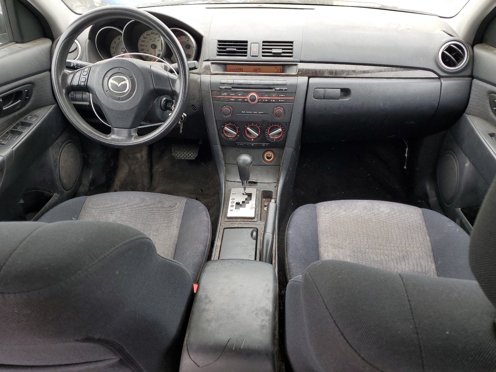 JM1BK32F171772775 2007 Mazda 3 I