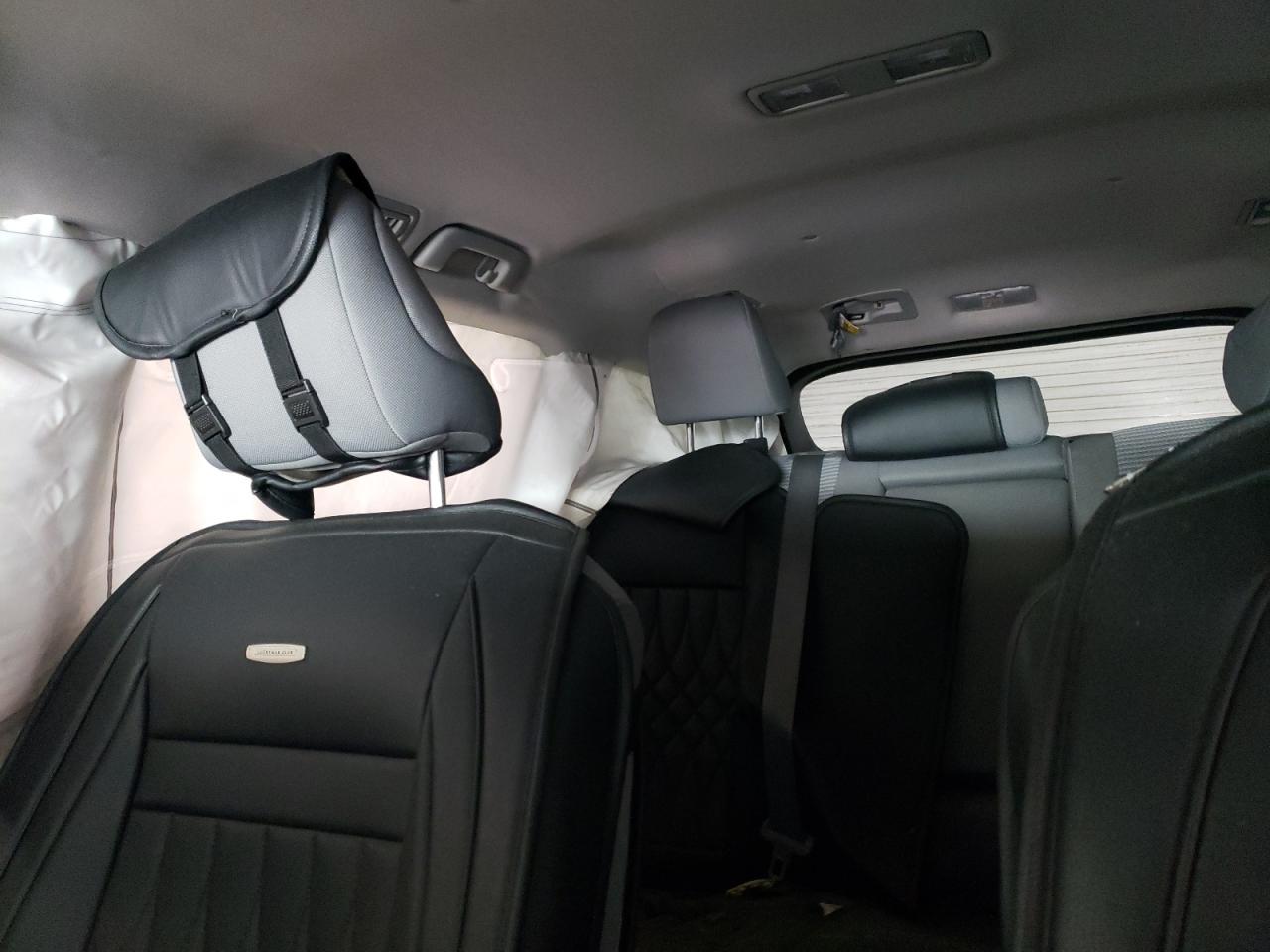 2021 Toyota Highlander - Image 10