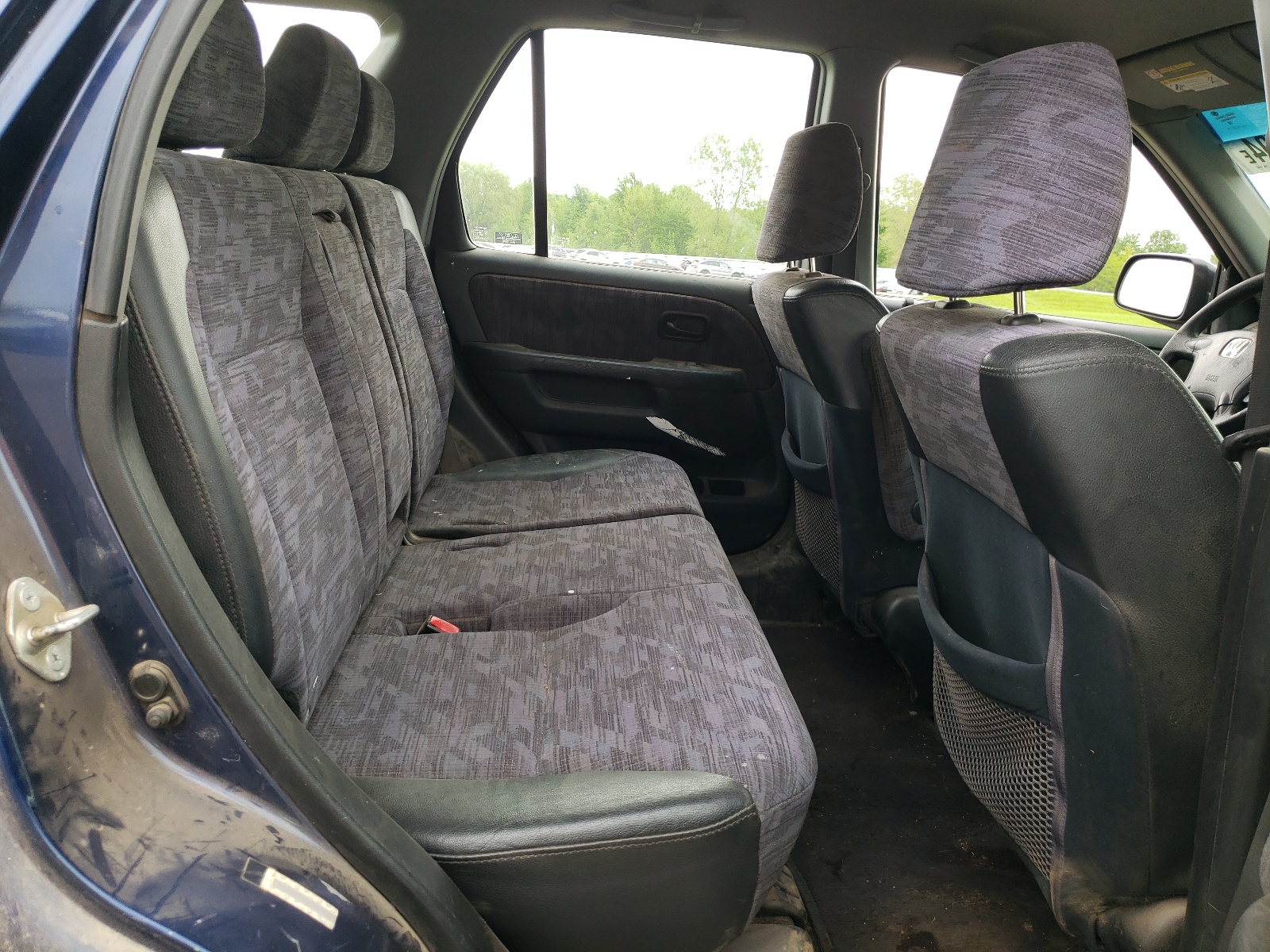 JHLRD68484C017822 2004 Honda Cr-V Lx