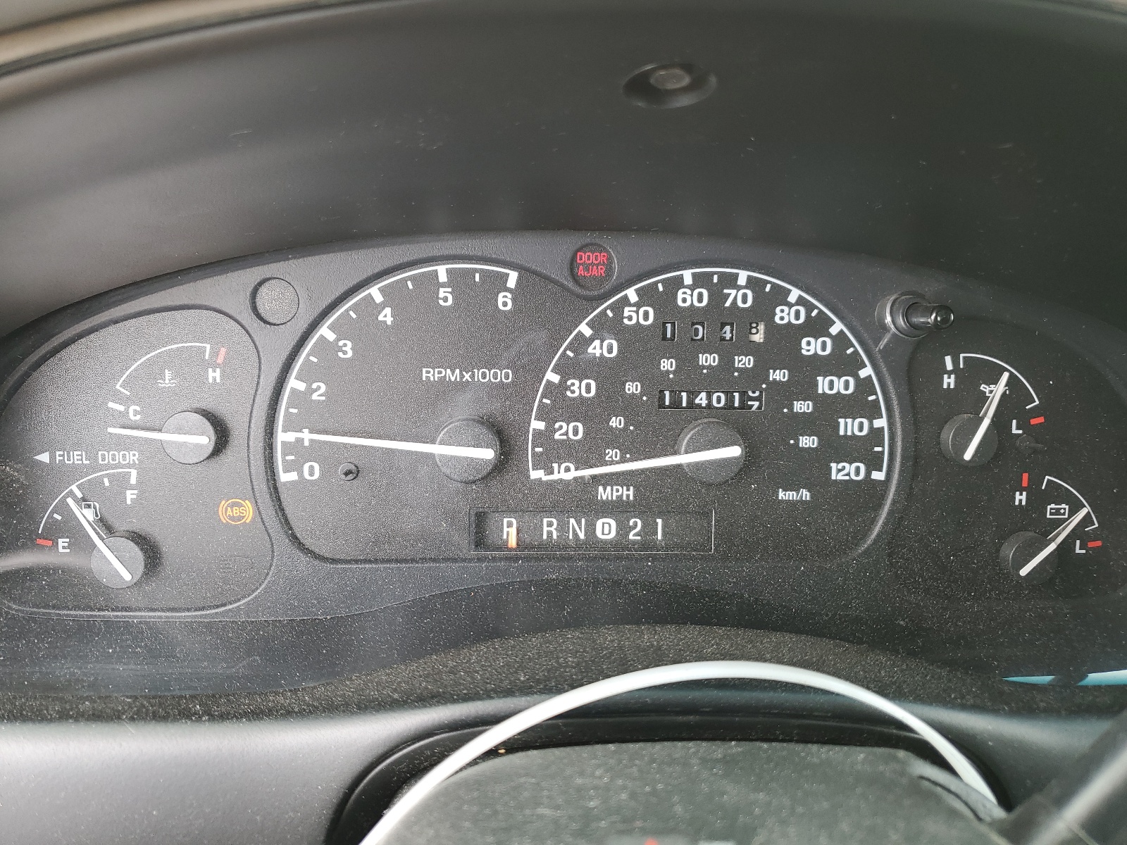 1FMZU35P5WUC40323 1998 Ford Explorer