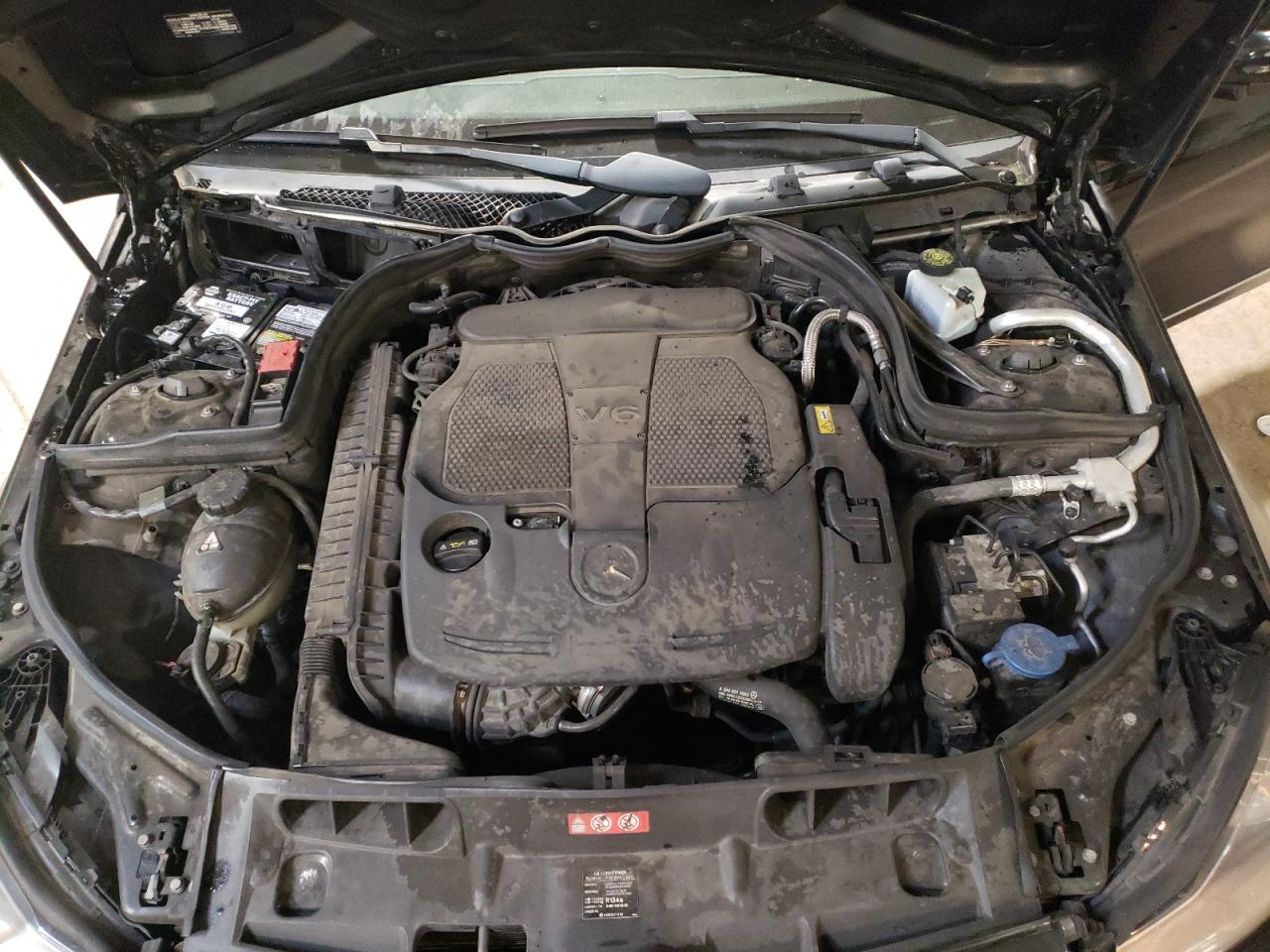 2014 Mercedes-Benz C 300 4Matic VIN: WDDGF8AB5ER308687 Lot: 53590564